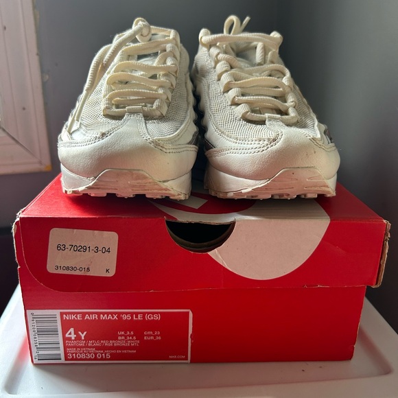 Nike Other - Nike Air Max '95 LE Kids Sneakers - White